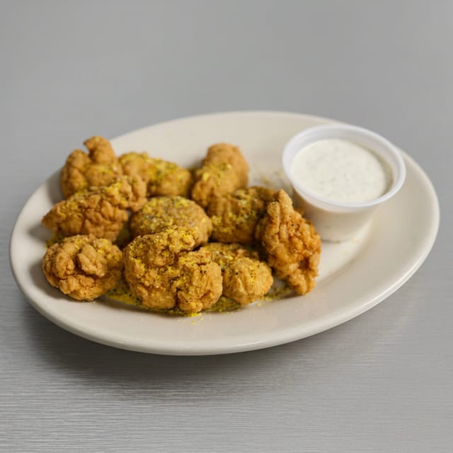 10 Boneless Wings.